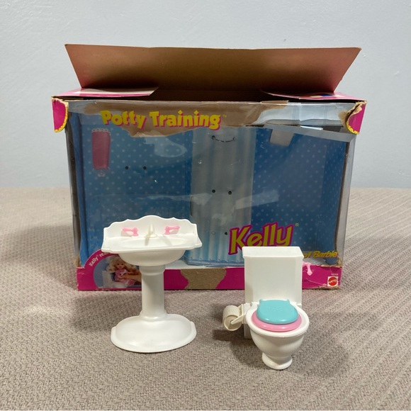 Potty Training Kelly Vintage Barbie Sister Set Incomplete - Picture 1 of 8